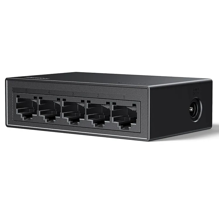 Коммутатор сетевой Ugreen CM833 (35492EU) 5 x RJ45 Gigabit Ethernet Switch чёрный