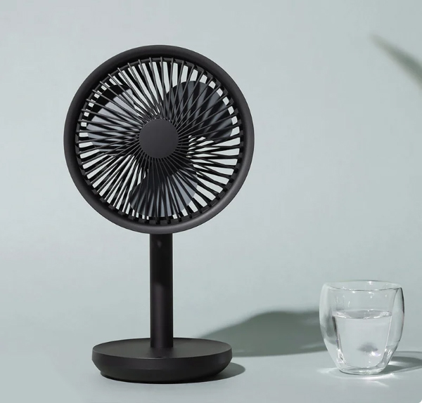 Настольный вентилятор SOLOVE table-top rotary fan 4000mAh 3 Speed Type-C Чёрный (F5 Black RUS)
