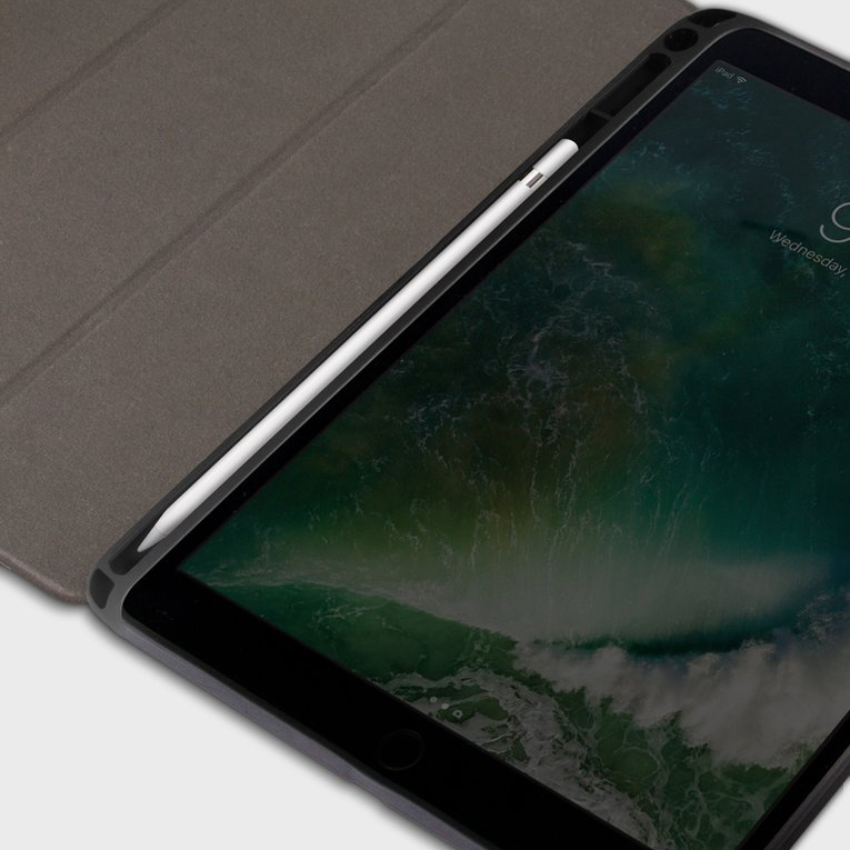Чехол Uniq Transforma Rigor для iPad Pro 10.5" чёрный (с держателем для стилуса)
