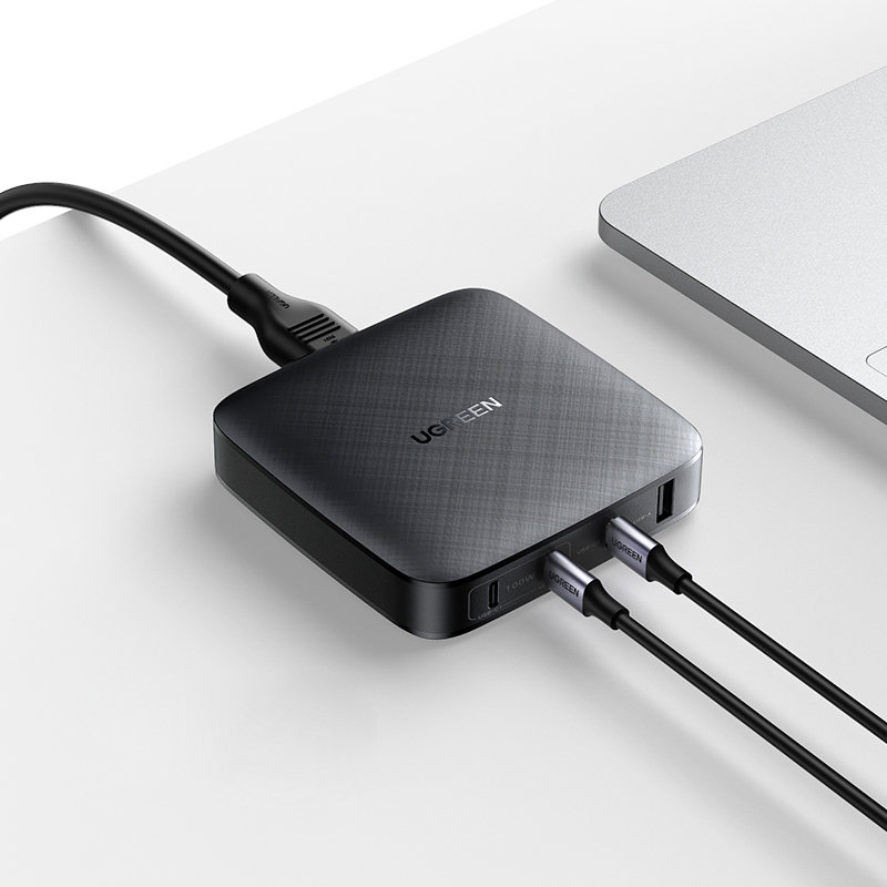 Сетевое зарядное устройство UGREEN CD226 3 x USB Type-C / 1 x USB 100W Power Delivery чёрное (70870) 