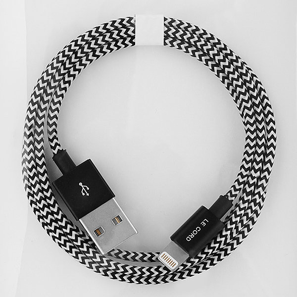 Кабель Le Cord Nylon Lightning MFI (1.2 метра) Eero (Чёрно-белый)