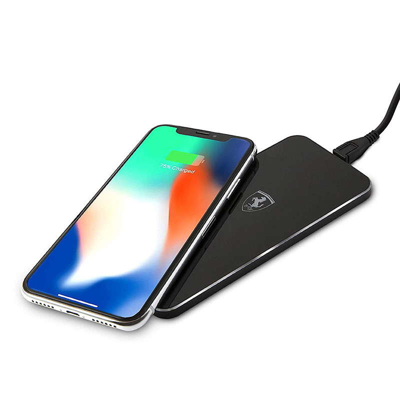 Беспроводное зарядное устройство Ferrari Wireless Charger чёрное