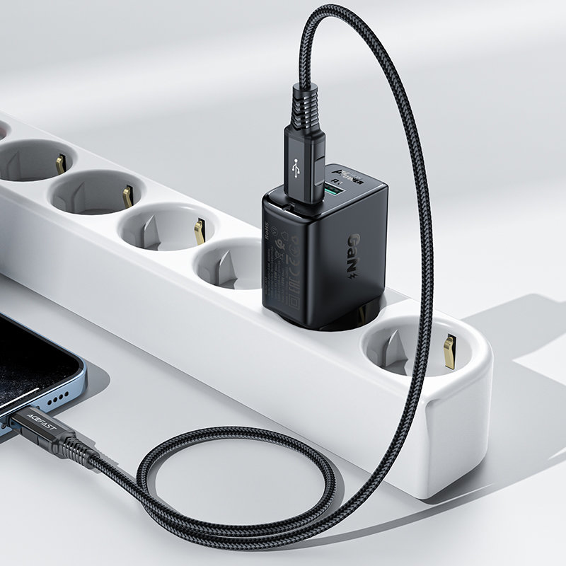 Сетевое зарядное устройство Acefast A33 2 x USB 18W Wall Charger чёрное (AF-A33-BK)