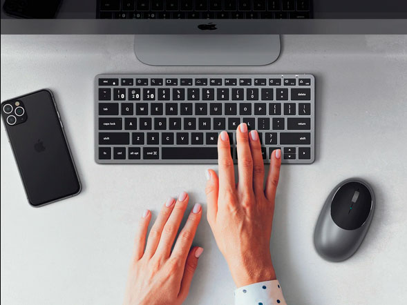 Беспроводная клавиатура Satechi Slim X1 Bluetooth Keyboard-RU серый космос