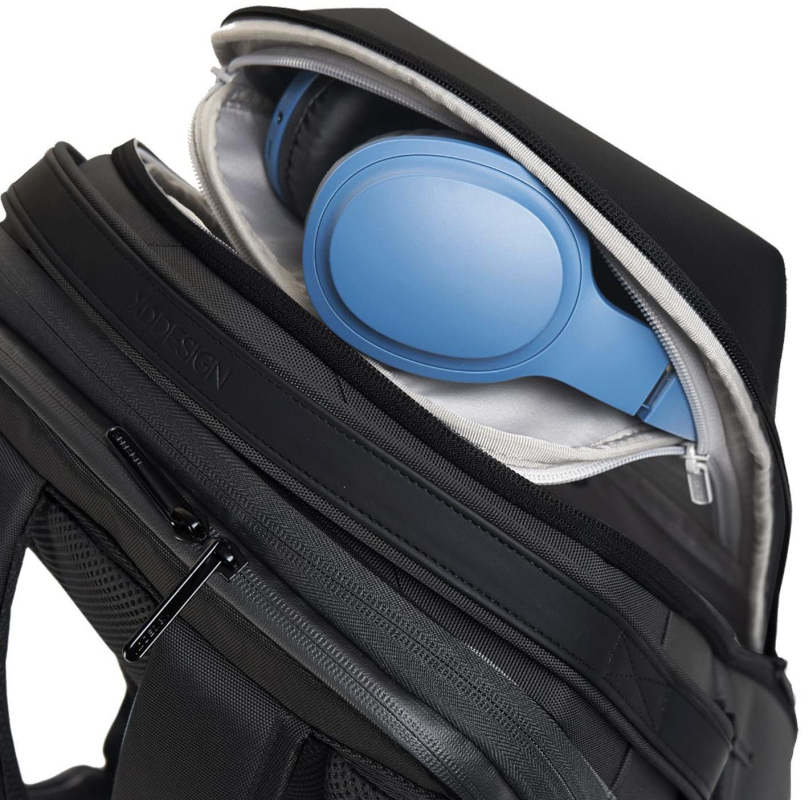 Рюкзак XD Design Bizz Backpack для ноутбука до 15,6" синий (P705.935)
