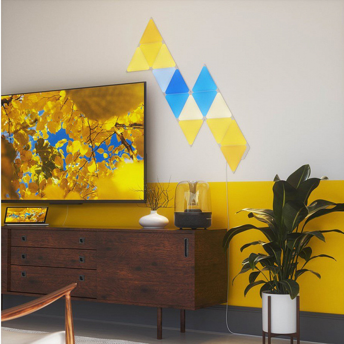 Дополнительные панели Nanoleaf Shapes Triangles (без управляющего блока) 3 панели (NL47-0001TW-3PK)