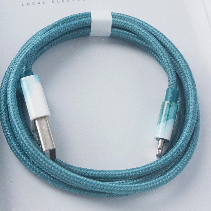 Кабель Le Cord Nylon Lightning MFI (1.2 метра) Aquarells Aqua (Морская волна)