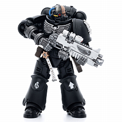 Фигурка Warhammer 40K Iron Hands Intercessors Brother Gravak 1:18