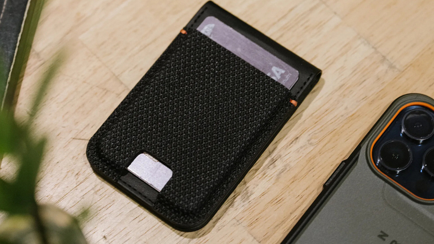 Магнитный картхолдер UAG Kevlar MagSafe Wallet черный