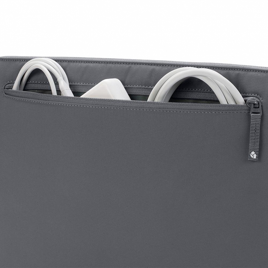 Чехол Incase Compact Sleeve w/BIONIC для MacBook 16" серый Steel Gray (INMB100608-STG)