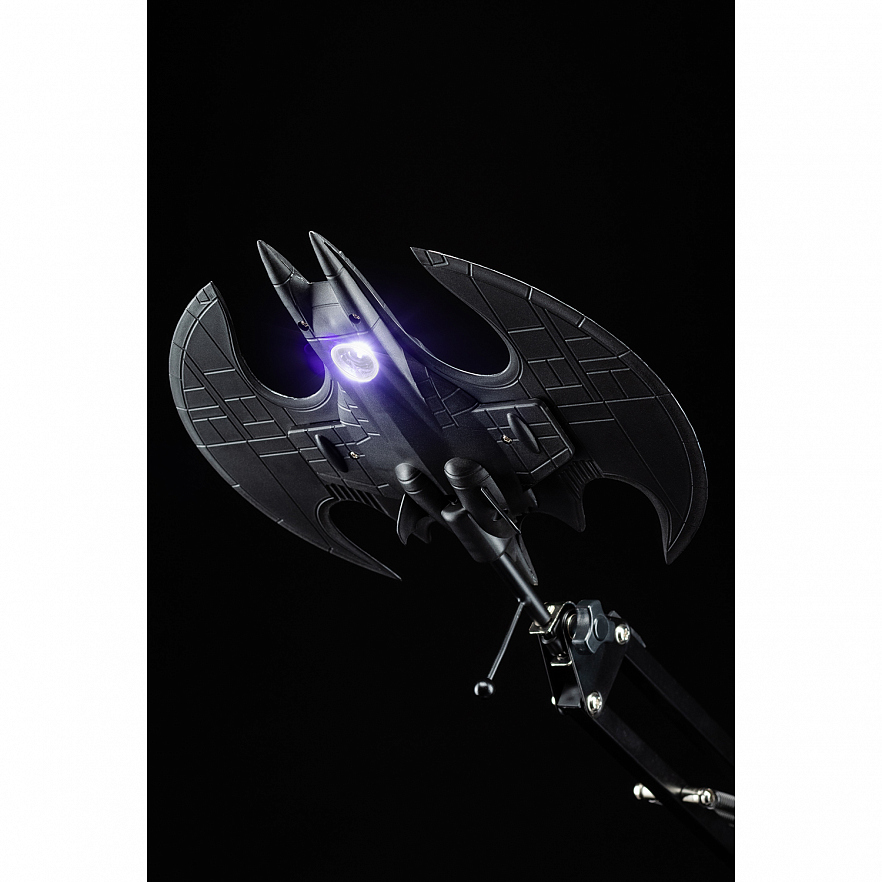 Настольная лампа Paladone DC Batman Batwing Posable Desk Light BDP PP5055BMV2