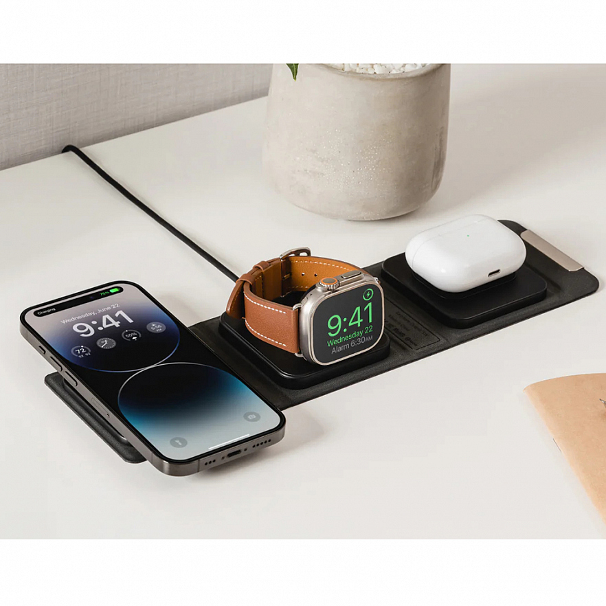 Беспроводное зарядное устройство SwitchEasy Triocharge Portable 3 in 1 Charger чёрное