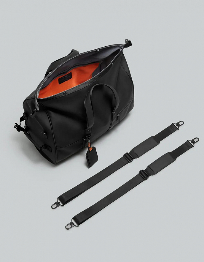 Сумка-рюкзак Gaston Luga RE301 Backpack/Bag Hälgen (42,6 литра) чёрная