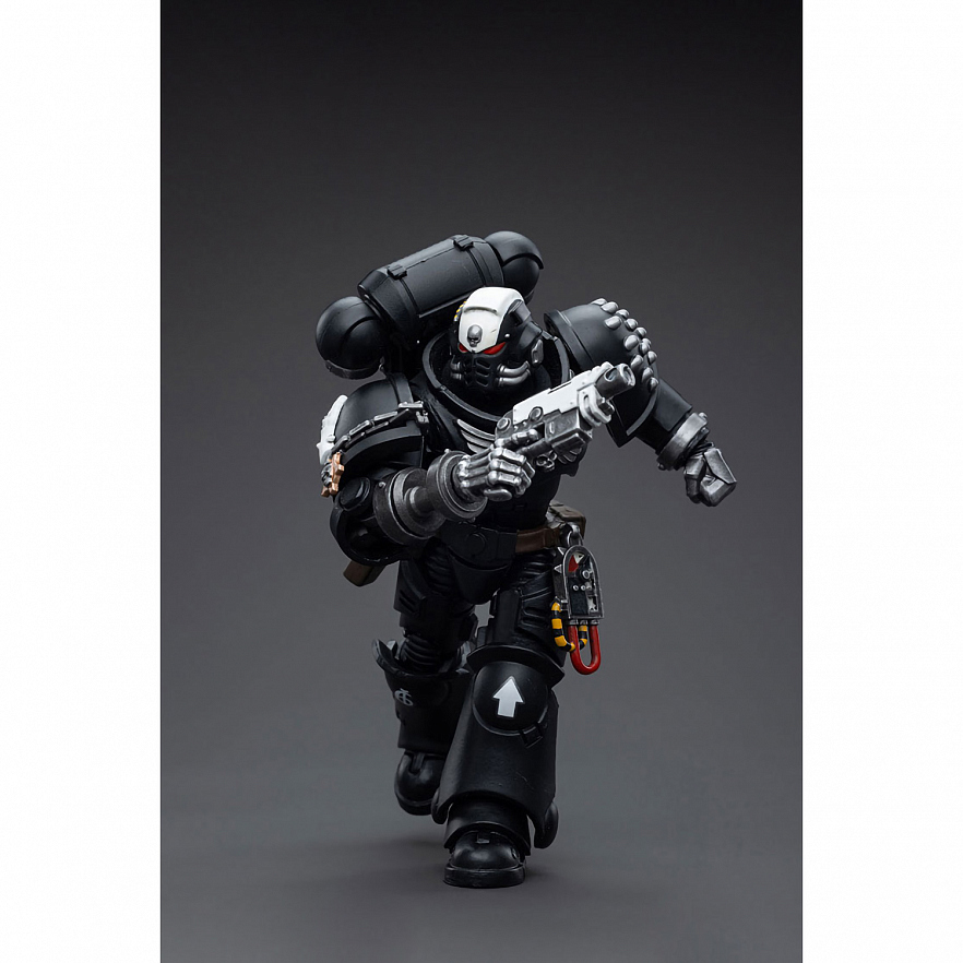 Фигурка Warhammer 40K Iron Hands Intercessors Sergeant Bantus 1:18