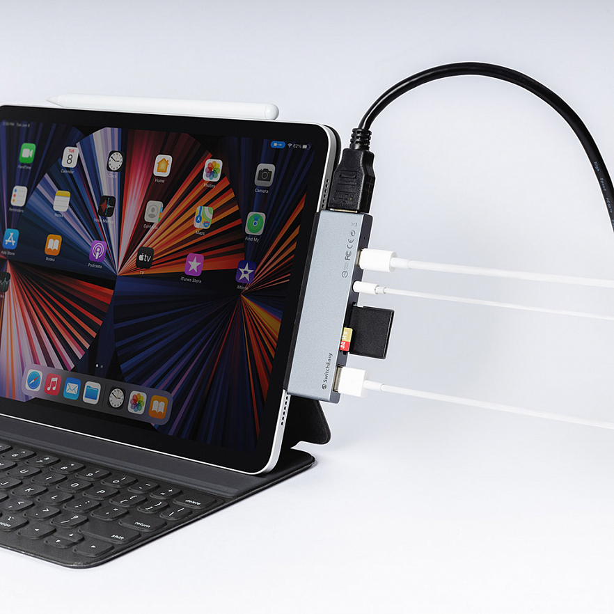 Хаб SwitchEasy SwitchDrive 6 in 1 USB-C Cable HUB USB Type-C / mini jack 3.5 мм / MicroSD / SD / USB / HDMI серый космос (GS-109-229-253-101)
