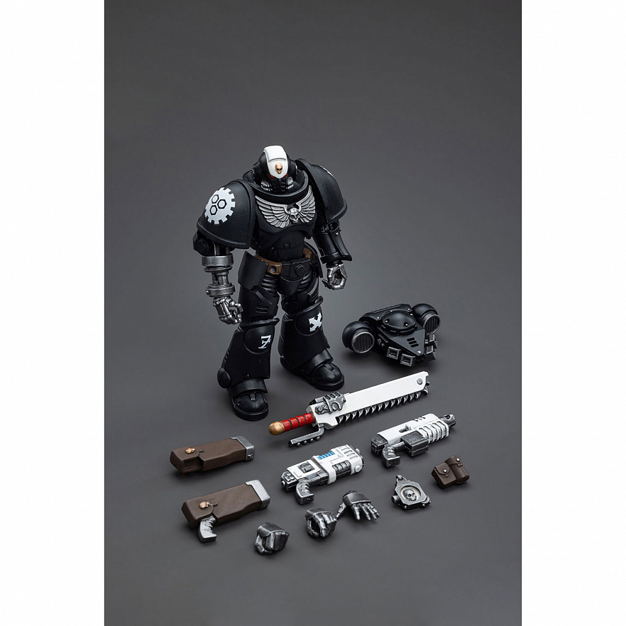 Фигурка Warhammer 40K Iron Hands Assault Intercessors Sergeant Kalock 1:18