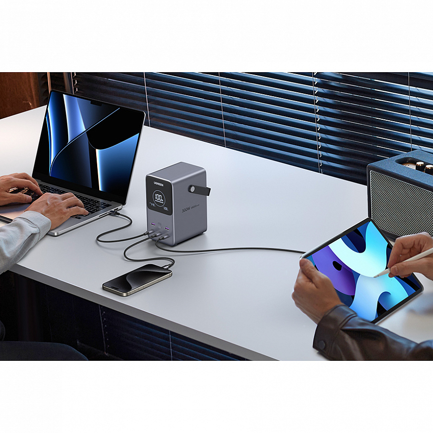 Внешний аккумулятор UGREEN PB770 300W -  48000mAh