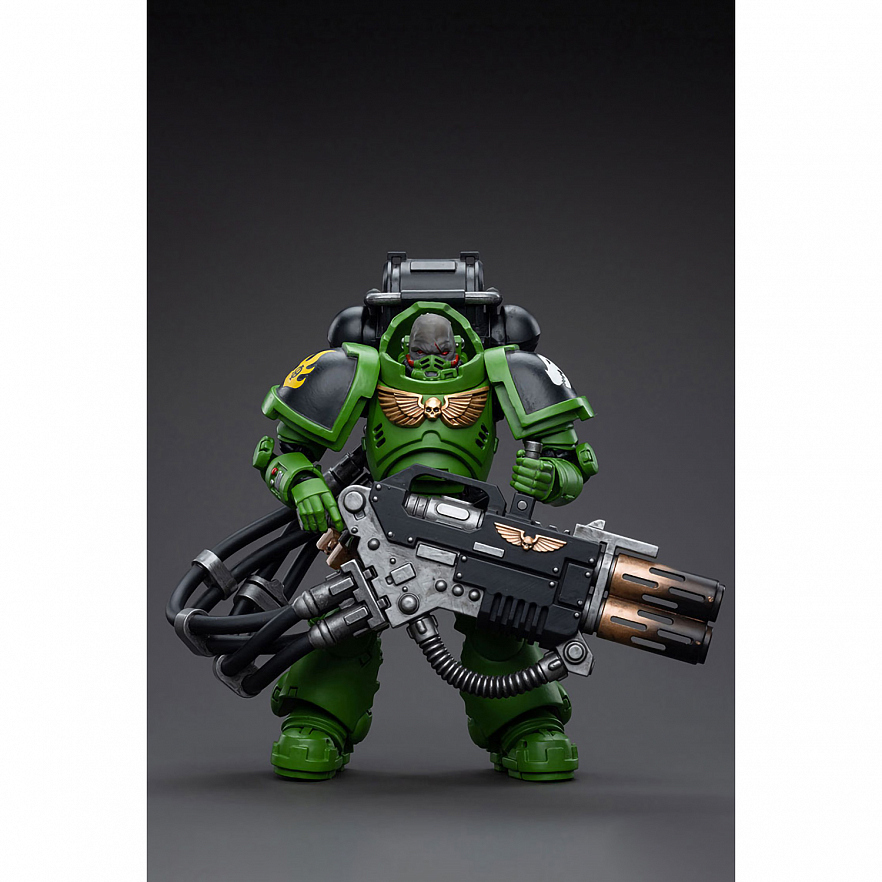 Фигурка Warhammer 40K Salamanders Eradicators Brother Xavak 1:18