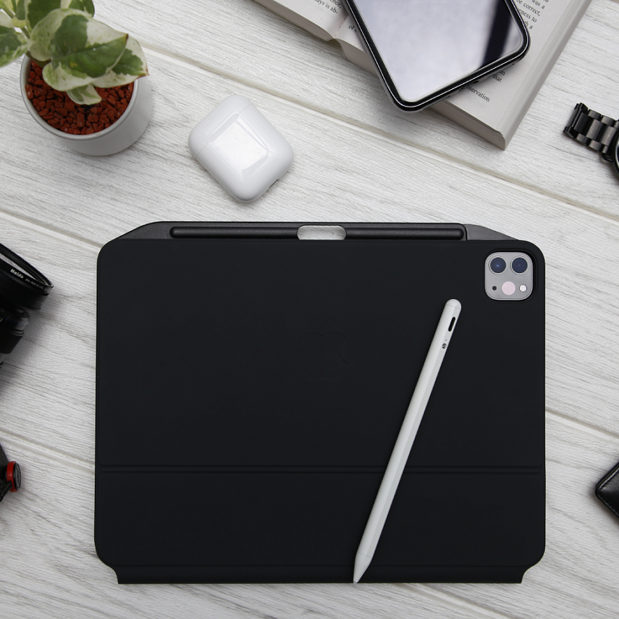 Чехол SwitchEasy Coverbuddy для iPad Pro 11" (2020) чёрный