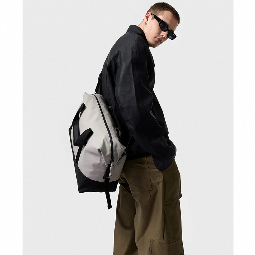 Сумка спортивная Gaston Luga Däsh Duffel S бежевая