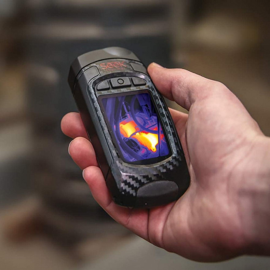 Портативный тепловизор Seek Thermal Reveal Pro чёрный карбон