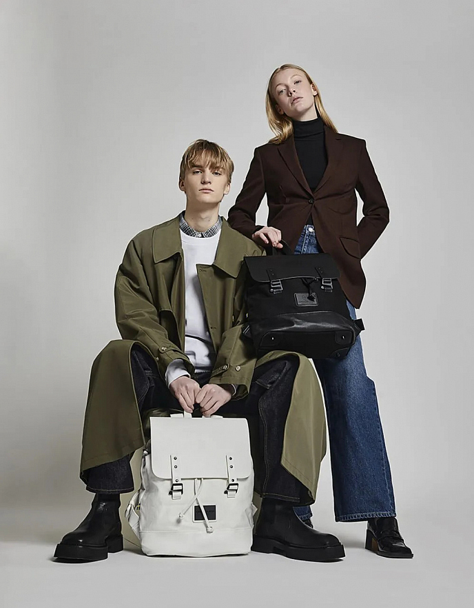 Рюкзак Gaston Luga GL3001 Backpack Pråper для 11-15" ноутбуков чёрный