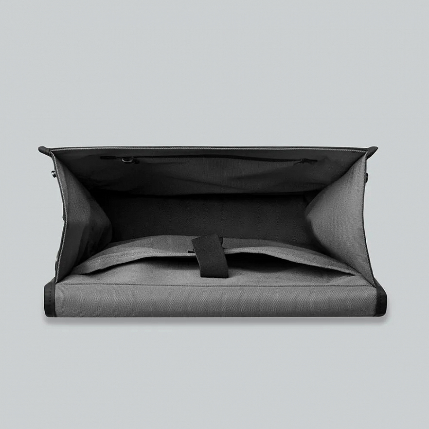 Рюкзак Gaston Luga Däsh Backpack для ноутбуков 13" чёрный (Black)